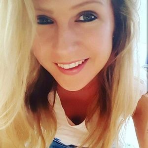 Meet your Posher, Ivana